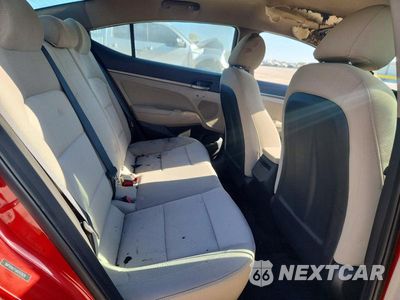 Zdjęcie 10 z 12 samochodu: 2018 HYUNDAI ELANTRA SEL VIN:5NPD84LF1JH247629 - miniatura