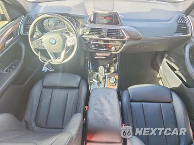 Zdjęcie 8 z 13 samochodu: 2019 BMW X3 SDRIVE30I VIN:5UXTR7C5XKLF29574 - miniatura