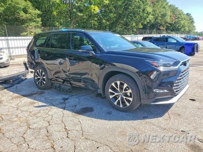 Czwarte zdjęcie samochodu z boku: 2026 TOYOTA GRAND HIGHLANDER HYBRID MAX LIMITED VIN:5TDADAB52TS048012 - miniatura
