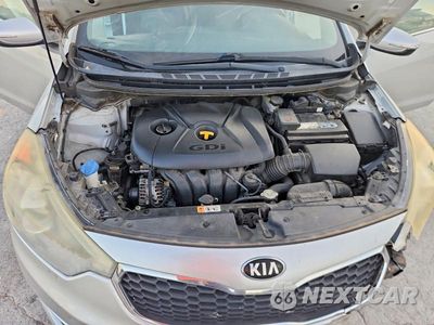 Zdjęcie 11 z 13 samochodu: 2014 KIA FORTE EX VIN:KNAFX4A82E5198606 - miniatura