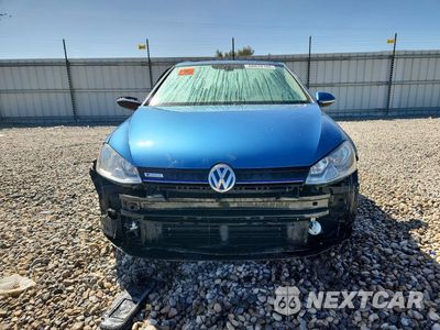 Piąte zdjęcie samochodu w środku: 2016 VOLKSWAGEN E-GOLF SE VIN:WVWKP7AU5GW917246 - miniatura