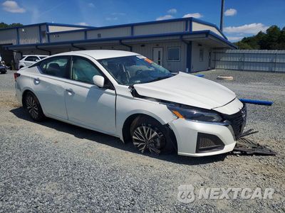Czwarte zdjęcie samochodu z boku: 2023 NISSAN ALTIMA SV VIN:1N4BL4DW4PN301217 - miniatura