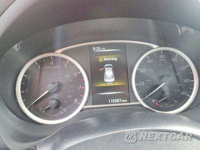 Zdjęcie 9 z 12 samochodu: 2017 NISSAN SENTRA SR VIN:3N1AB7AP8HY373181 - miniatura