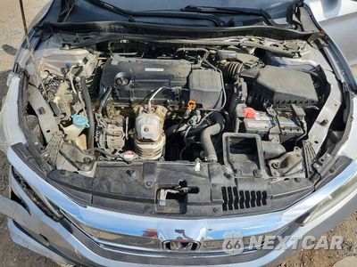 Zdjęcie 11 z 12 samochodu: 2017 HONDA ACCORD EX VIN:1HGCR2F79HA273996 - miniatura