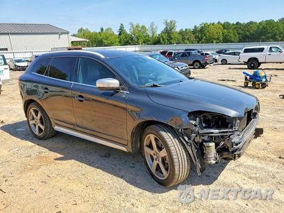 Czwarte zdjęcie samochodu z boku: 2013 VOLVO XC60 T6 VIN:YV4902DZ2D2389727 - miniatura