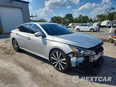 Czwarte zdjęcie samochodu z boku: 2020 NISSAN ALTIMA PLATINUM VIN:1N4AL4FV1LC138998 - miniatura