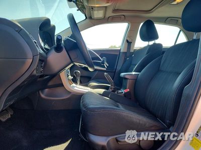 Zdjęcie 7 z 13 samochodu: 2013 TOYOTA COROLLA S VIN:2T1BU4EE7DC119832 - miniatura