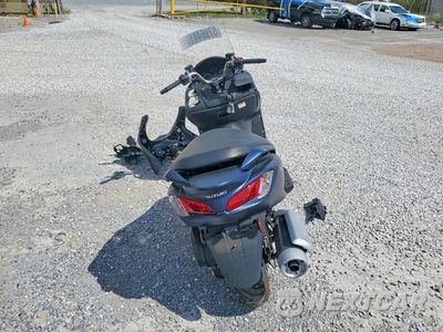 Czwarte zdjęcie samochodu z boku: 2022 SUZUKI UH200 VIN:MLCCH41A9N1600332 - miniatura