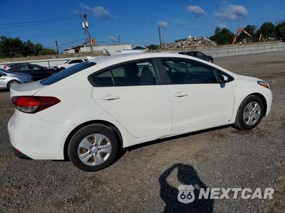 Trzecie zdjęcie samochodu z tyłu: 2018 KIA FORTE LX VIN:3KPFK4A73JE178212 - miniatura