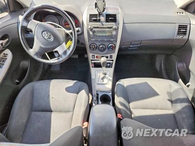Zdjęcie 8 z 12 samochodu: 2010 TOYOTA COROLLA S VIN:2T1BU4EE9AC490115 - miniatura