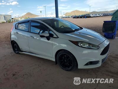 Czwarte zdjęcie samochodu z boku: 2014 FORD FIESTA ST VIN:3FADP4GX5EM235415 - miniatura