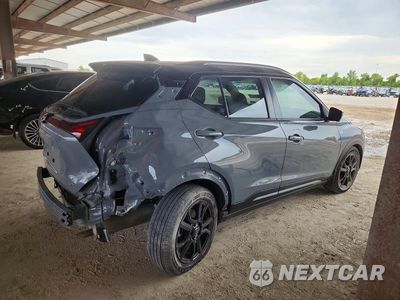 Trzecie zdjęcie samochodu z tyłu: 2023 NISSAN KICKS SR VIN:3N1CP5DV8PL489503 - miniatura