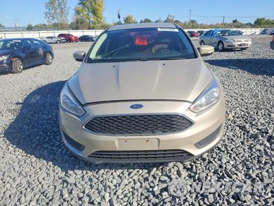 Piąte zdjęcie samochodu w środku: 2017 FORD FOCUS SE VIN:1FADP3F24HL339710 - miniatura