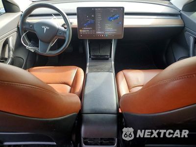 Zdjęcie 8 z 12 samochodu: 2018 TESLA MODEL 3 VIN:5YJ3E1EA6JF078050 - miniatura