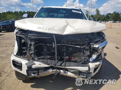 Piąte zdjęcie samochodu w środku: 2022 FORD F250 SUPER DUTY VIN:1FT8W2BTXNEC56323 - miniatura