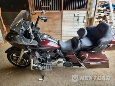 Trzecie zdjęcie samochodu z tyłu: 2019 HARLEY-DAVIDSON FLTRU ROAD GLIDE ULTRA VIN:5HD1KGFA3KB634778 - miniatura