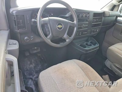 Zdjęcie 8 z 13 samochodu: 2017 CHEVROLET EXPRESS G3500 LT VIN:1GAZGPFG0H1280338 - miniatura