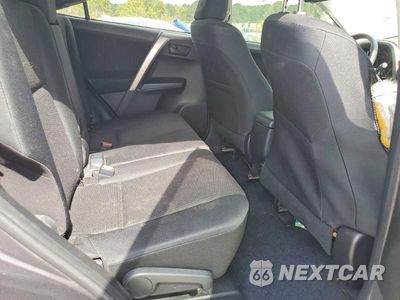Zdjęcie 11 z 13 samochodu: 2018 TOYOTA RAV4 LE VIN:JTMZFREV4JJ725014 - miniatura