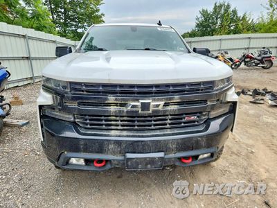 Piąte zdjęcie samochodu w środku: 2019 CHEVROLET SILVERADO K1500 LT TRAIL BOSS VIN:1GCPYFED7KZ419256 - miniatura
