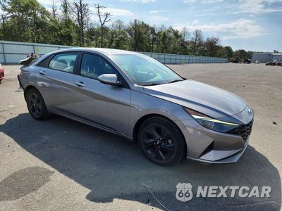 Czwarte zdjęcie samochodu z boku: 2022 HYUNDAI ELANTRA SEL VIN:KMHLM4AGXNU316120 - miniatura