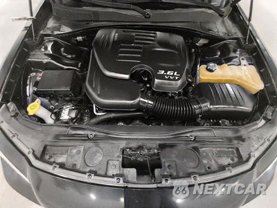 Zdjęcie 11 z 13 samochodu: 2015 CHRYSLER 300 LIMITED VIN:2C3CCAAGXFH929823 - miniatura