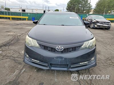 Piąte zdjęcie samochodu w środku: 2014 TOYOTA CAMRY SE SPORT VIN:4T1BF1FK6EU362836 - miniatura
