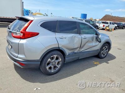 Trzecie zdjęcie samochodu z tyłu: 2017 HONDA CR-V EX VIN:7FARW1H57HE027550 - miniatura
