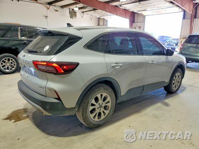 Trzecie zdjęcie samochodu z tyłu: 2025 FORD ESCAPE ACTIVE VIN:1FMCU9GN8SUA22150 - miniatura