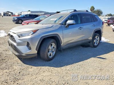 2021 TOYOTA RAV4 XLE 2T3W1RFV9MC091173 - główne zdjęcie licytacji z USA - miniatura