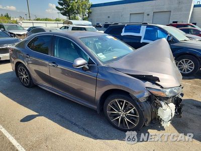 Czwarte zdjęcie samochodu z boku: 2024 TOYOTA CAMRY SE VIN:4T1G11AK5RU856493 - miniatura