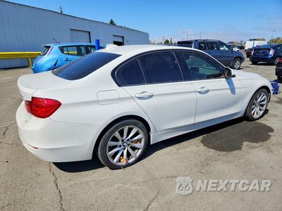 Trzecie zdjęcie samochodu z tyłu: 2012 BMW 328 I SULEV VIN:WBA3C1C53CF433120 - miniatura