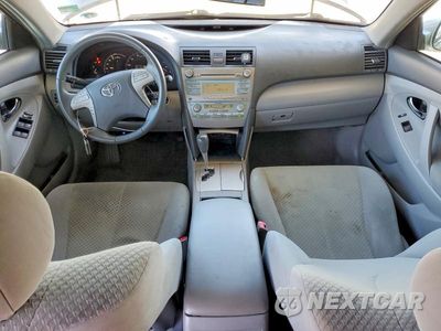 Zdjęcie 8 z 12 samochodu: 2007 TOYOTA CAMRY HYBRID VIN:JTNBB46K573011339 - miniatura