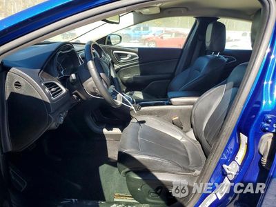 Zdjęcie 7 z 13 samochodu: 2015 CHRYSLER 200 C VIN:1C3CCCCB7FN507433 - miniatura