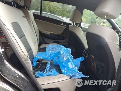 Zdjęcie 10 z 12 samochodu: 2018 KIA SPORTAGE EX VIN:KNDPNCACXJ7411196 - miniatura