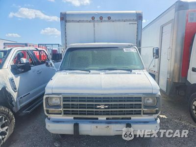 Piąte zdjęcie samochodu w środku: 1995 CHEVROLET G30 BOX TRUCK VIN:1GBHG31K1SF224186 - miniatura