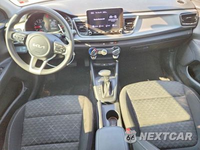 Zdjęcie 8 z 12 samochodu: 2022 KIA RIO S VIN:3KPA24AD9NE435539 - miniatura