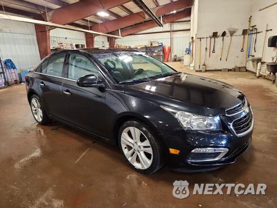 Czwarte zdjęcie samochodu z boku: 2015 CHEVROLET CRUZE LTZ VIN:1G1PG5SBXF7182059 - miniatura