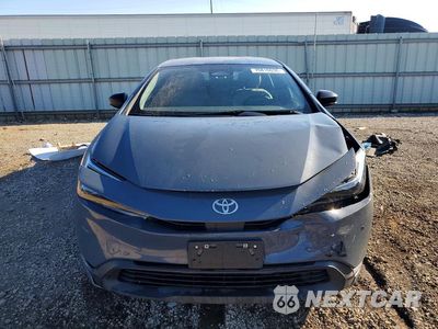 Piąte zdjęcie samochodu w środku: 2024 TOYOTA PRIUS LE VIN:JTDACAAU5R3022123 - miniatura
