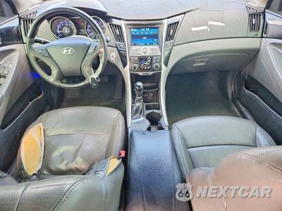 Zdjęcie 8 z 12 samochodu: 2013 HYUNDAI SONATA LIMITED VIN:5NPEC4AC8DH561875 - miniatura