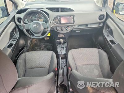 Zdjęcie 8 z 13 samochodu: 2015 TOYOTA YARIS 5-DOOR L VIN:VNKKTUD32FA041719 - miniatura