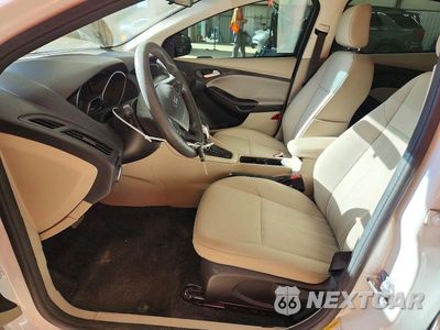 Zdjęcie 7 z 12 samochodu: 2018 FORD FOCUS SE VIN:1FADP3K21JL256327 - miniatura