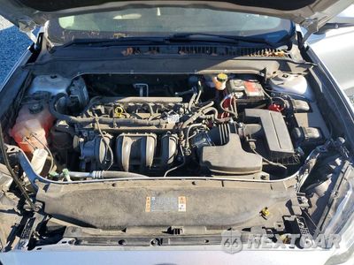 Zdjęcie 11 z 12 samochodu: 2018 FORD FUSION S VIN:3FA6P0G72JR141734 - miniatura