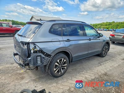Trzecie zdjęcie samochodu z tyłu: 2023 VOLKSWAGEN TIGUAN S VIN:3VVFB7AX0PM070373 - miniatura