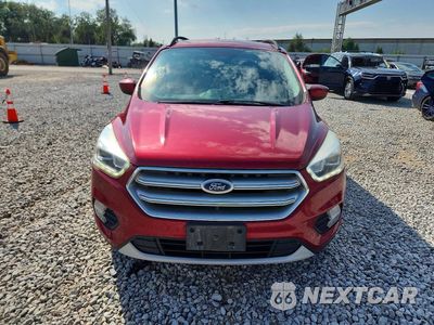 Piąte zdjęcie samochodu w środku: 2017 FORD ESCAPE 4D S VIN:1FMCU0GD3HUC85691 - miniatura