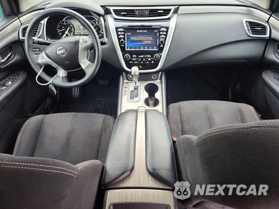 Zdjęcie 8 z 13 samochodu: 2017 NISSAN MURANO SV VIN:5N1AZ2MH5HN164067 - miniatura
