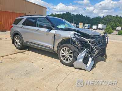 Czwarte zdjęcie samochodu z boku: 2022 FORD EXPLORER XLT VIN:1FMSK7DH2NGA33524 - miniatura