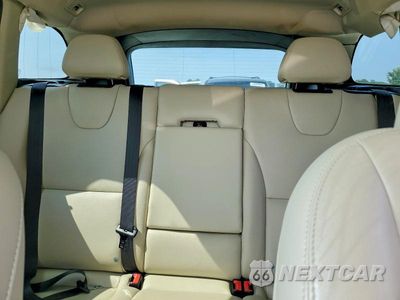 Zdjęcie 10 z 13 samochodu: 2017 VOLVO XC60 T5 INSCRIPTION VIN:YV440MRU5H2106441 - miniatura