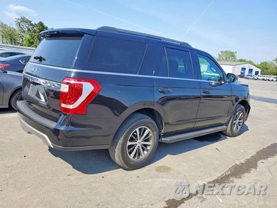 Trzecie zdjęcie samochodu z tyłu: 2018 FORD EXPEDITION XLT VIN:1FMJU1JT8JEA16499 - miniatura