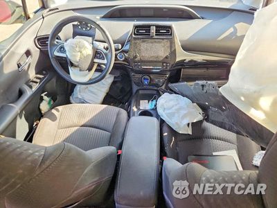 Zdjęcie 8 z 13 samochodu: 2018 TOYOTA PRIUS TWO VIN:JTDKBRFUXJ3586191 - miniatura