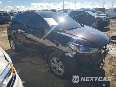 Czwarte zdjęcie samochodu z boku: 2021 CHEVROLET TRAX 1LT VIN:KL7CJLSB4MB329186 - miniatura